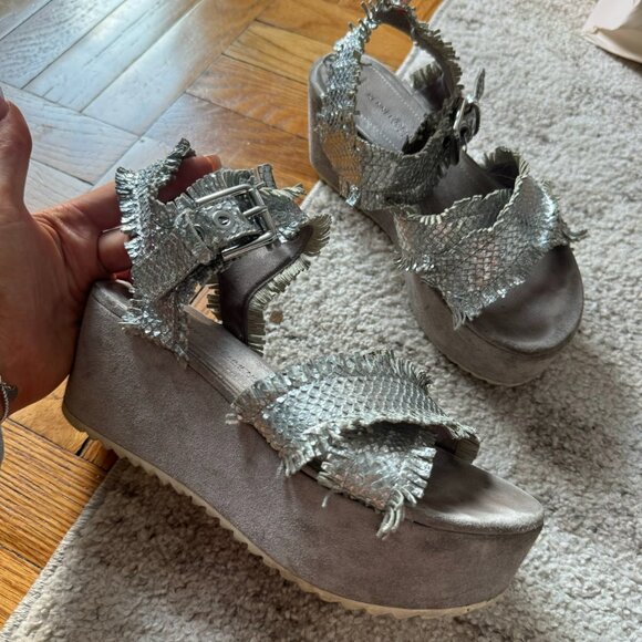 Kennel & Schmenger Metallic Silver Textured Platform Sandals – Size 38 (fits lik - Picture 1 of 8
